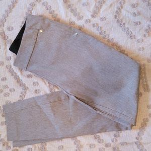 Maurices Bengaline Skinny Ankle Pant Gray Small NWOT